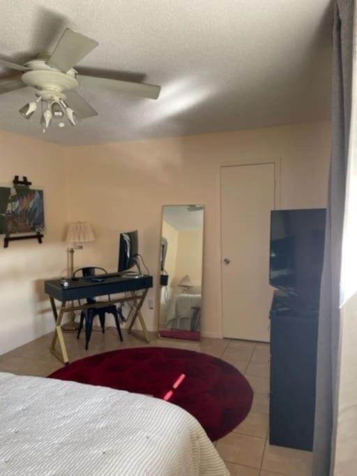 Place De La Rio Grand Brownsville Bagian luar foto